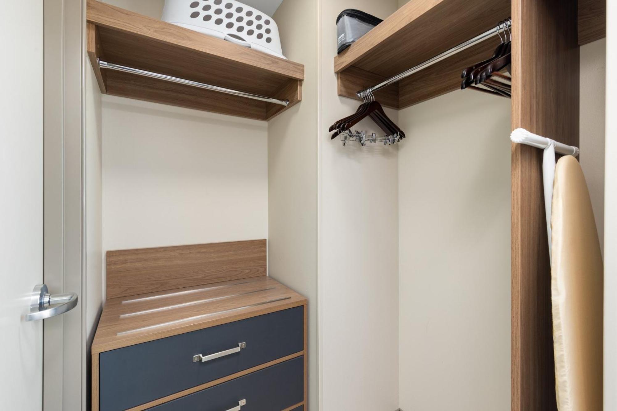 Candlewood Suites Mcpherson By Ihg 외부 사진